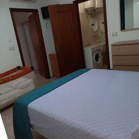 Апартаменты A 20 Passi Dal Mare 3 *